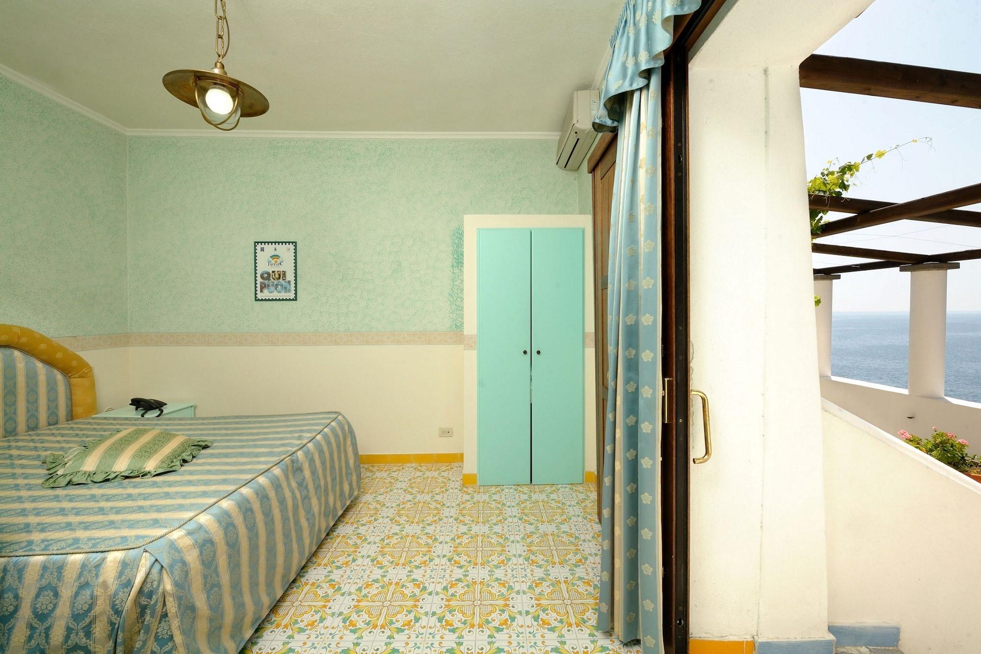 La Locanda Del Fiordo Фуроре Екстериор снимка
