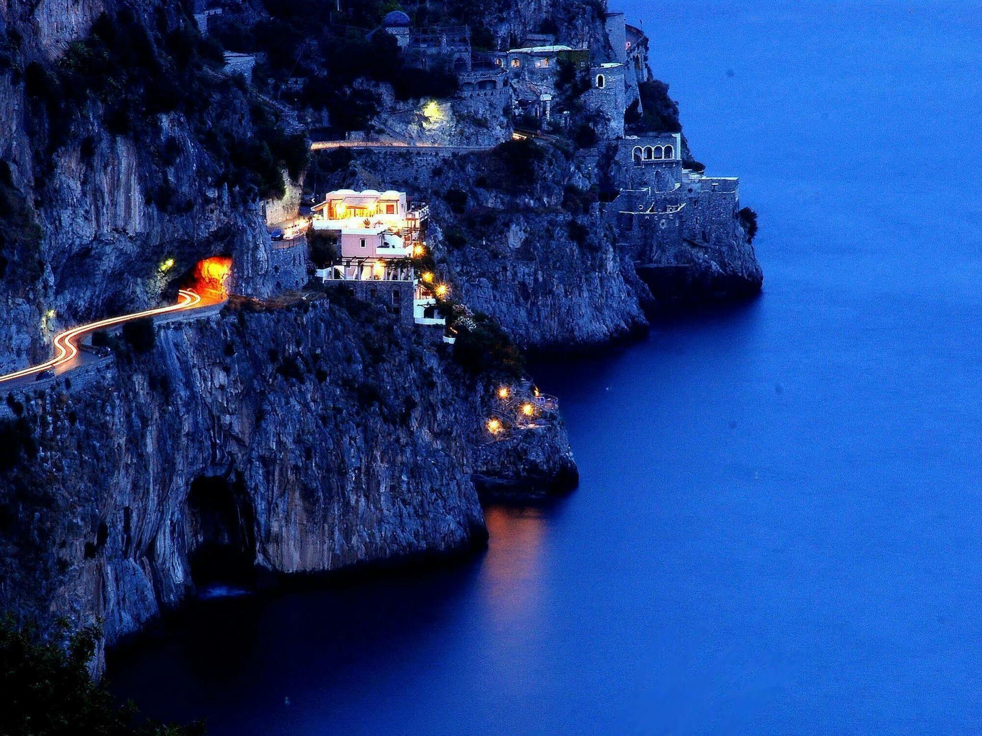 La Locanda Del Fiordo Фуроре Екстериор снимка